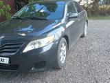 Toyota Camry 2010 годаүшін6 700 000 тг. в Актобе – фото 2