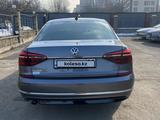 Volkswagen Passat 2017 года за 8 500 000 тг. в Алматы – фото 5