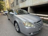Toyota Avalon 2005 года за 4 900 000 тг. в Атырау – фото 3