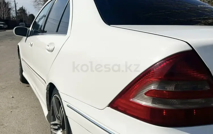 Mercedes-Benz C 230 2005 года за 6 000 000 тг. в Павлодар