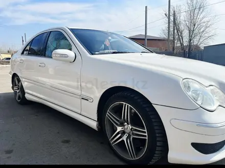 Mercedes-Benz C 230 2005 года за 6 000 000 тг. в Павлодар – фото 4