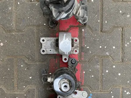 Подушка двигателя АКПП на Toyota Camry XV70 за 65 000 тг. в Алматы – фото 4