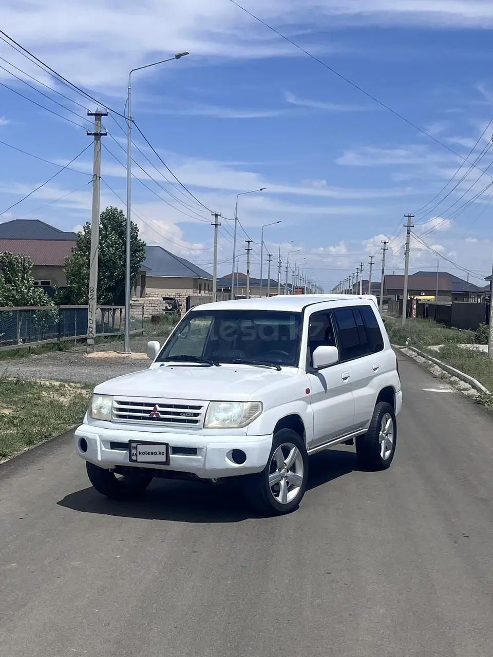 Mitsubishi Pajero iO, 1999