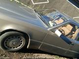 Mercedes-Benz E 260 1990 годаfor800 000 тг. в Урджар – фото 2