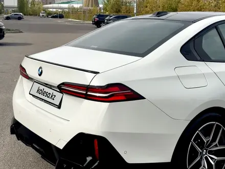 BMW 520 2024 года за 32 000 000 тг. в Астана – фото 14
