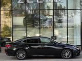 Lexus ES 200 Premium 2016 года за 13 990 000 тг. в Алматы – фото 3
