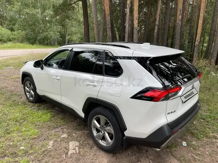 Toyota RAV4 2020 года за 14 300 000 тг. в Астана – фото 5