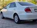 Toyota Camry 2005 годаүшін6 900 000 тг. в Караганда – фото 15