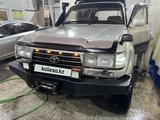 Toyota Land Cruiser 1993 годаүшін11 300 000 тг. в Астана – фото 2