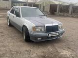 Mercedes-Benz E 200 1989 годаfor1 000 000 тг. в Шу