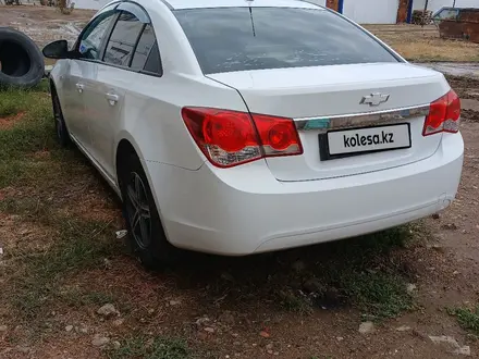 Chevrolet Cruze 2011 года за 3 650 000 тг. в Уральск – фото 11