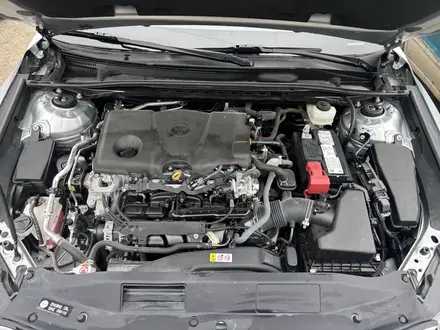 Toyota Camry 2023 года за 16 000 000 тг. в Атырау – фото 16