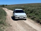 Toyota Carina E 1995 года за 1 400 000 тг. в Урджар – фото 2