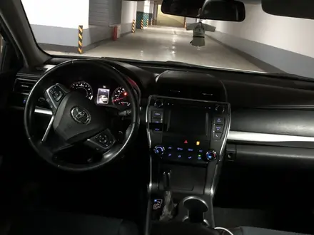 Toyota Camry 2015 года за 6 400 000 тг. в Жанаозен – фото 9