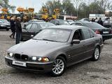 BMW 528 1996 года за 2 250 000 тг. в Алматы – фото 3