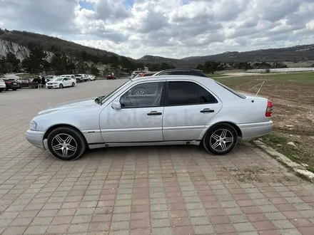 Mercedes-Benz C 200 1996 года за 2 850 000 тг. в Карабалык (Карабалыкский р-н) – фото 2