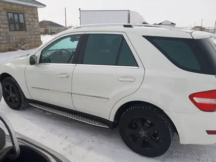 Mercedes-Benz ML 350 2009 года за 9 000 000 тг. в Актобе – фото 4