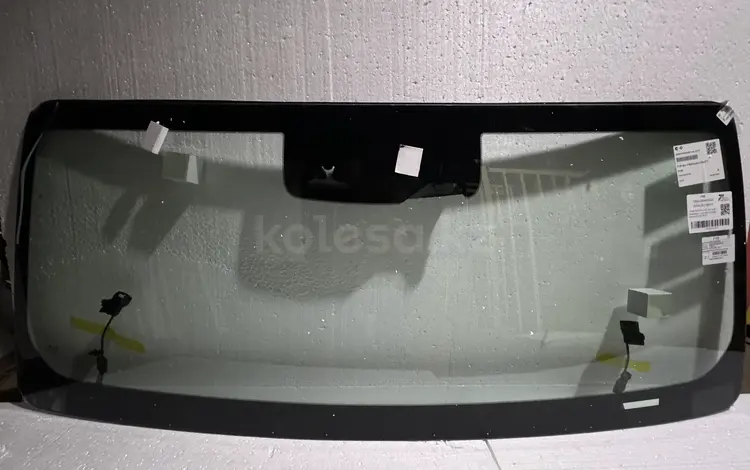 Стекло лобовое Tank 300 за 150 000 тг. в Усть-Каменогорск