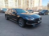 Hyundai Sonata 2022 года за 9 600 000 тг. в Астана – фото 2