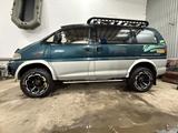 Mitsubishi Delica 1996 годаfor7 500 000 тг. в Астана