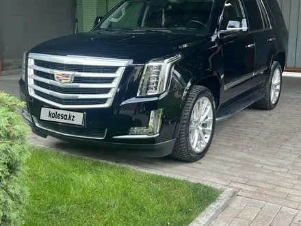 Cadillac Escalade 2020 года за 33 000 000 тг. в Алматы