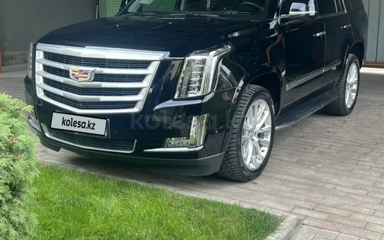 Cadillac Escalade 2020 года за 33 000 000 тг. в Алматы