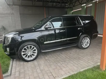 Cadillac Escalade 2020 года за 33 000 000 тг. в Алматы – фото 3