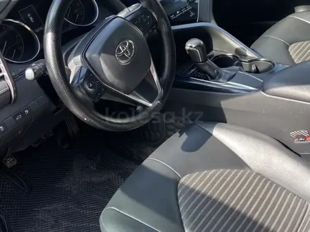 Toyota Camry 2019 года за 12 000 000 тг. в Астана – фото 6