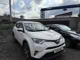 Toyota RAV4 2016 годаүшін11 000 000 тг. в Алматы