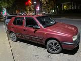 Volkswagen Golf 1993 года за 980 000 тг. в Алматы