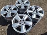 Диски оригинал Lexus LS R19 5x120 8j Et35 за 180 000 тг. в Уральск