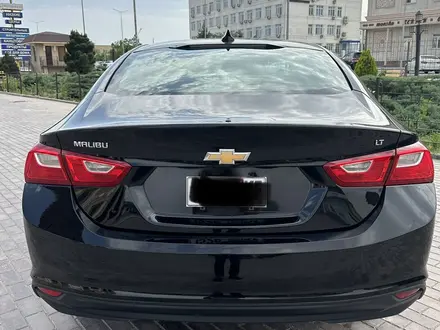 Chevrolet Malibu 2018 года за 4 800 000 тг. в Актау – фото 7