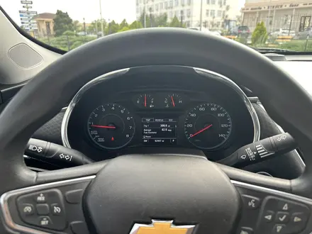 Chevrolet Malibu 2018 года за 4 800 000 тг. в Актау – фото 9