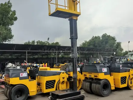 Aichi  AMC40 2016 года за 1 650 000 тг. в Алматы