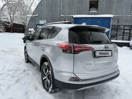 Toyota RAV4 2016 года за 11 000 000 тг. в Алматы – фото 5