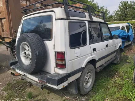 Land Rover Discovery 1997 года за 1 000 000 тг. в Алматы – фото 2