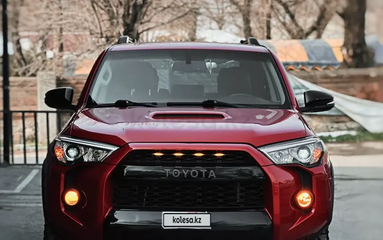 Toyota 4Runner 2014 года за 13 000 000 тг. в Шымкент