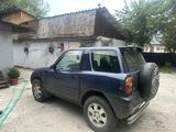 Toyota RAV4 1997 года за 2 200 000 тг. в Алматы – фото 2