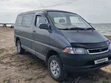 Toyota Granvia, 1995