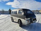 Mitsubishi Delica 1992 годаfor3 200 000 тг. в Костанай