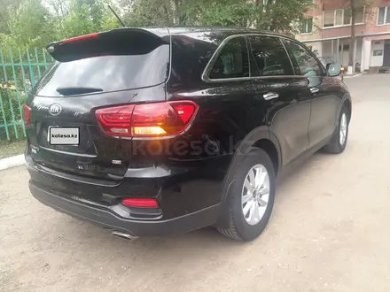 Kia Sorento 2020 года за 11 118 181 тг. в Уральск – фото 3