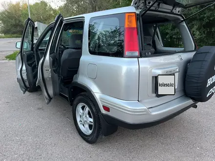 Honda CR-V 1999 года за 4 500 000 тг. в Алматы – фото 10
