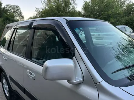 Honda CR-V 1999 года за 4 500 000 тг. в Алматы – фото 21