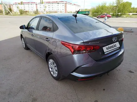 Hyundai Accent 2021 года за 7 800 000 тг. в Петропавловск – фото 4