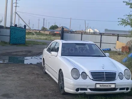 Mercedes-Benz E 280 2000 года за 3 600 000 тг. в Костанай – фото 2