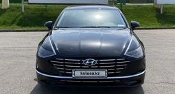 Hyundai Sonata 2023 года за 13 000 000 тг. в Алматы