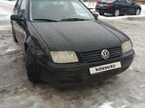 Volkswagen Jetta 2003 года за 2 200 000 тг. в Актобе – фото 4