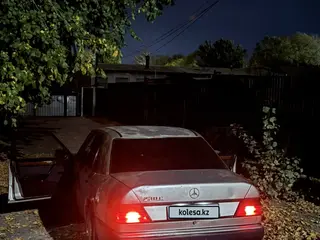 Mercedes-Benz E-Class, 1992