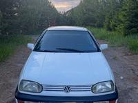 Volkswagen Golf 1997 годаүшін1 950 000 тг. в Караганда