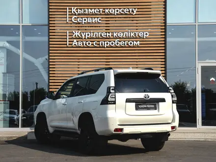 Toyota Land Cruiser Prado 2023 года за 28 590 000 тг. в Кызылорда – фото 2